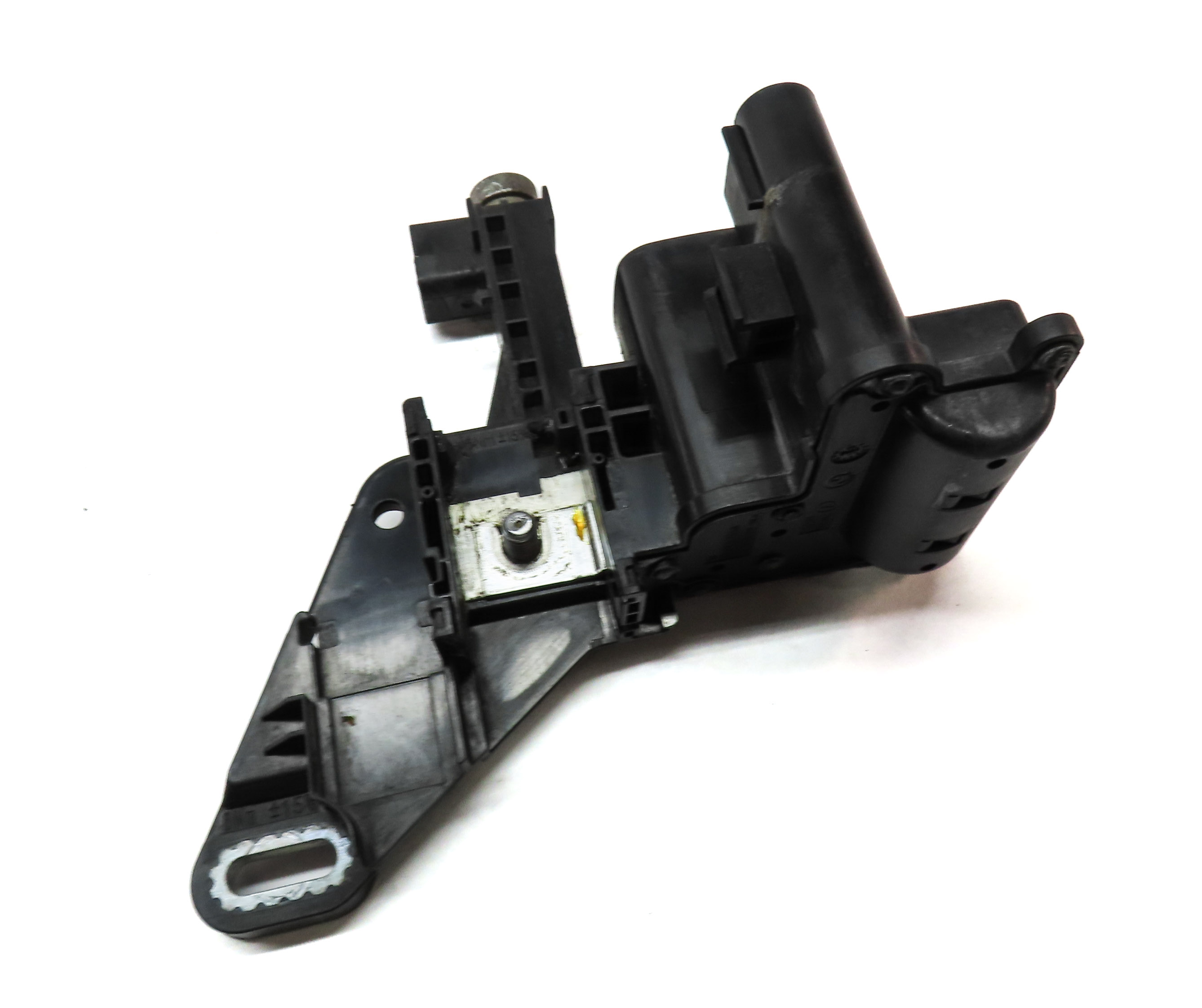 2014 BMW 328D (F30) 2.0L TURBO DIESEL (N47T) ENGINE BATTERY JUMP POST TERMINAL — exact item pictured